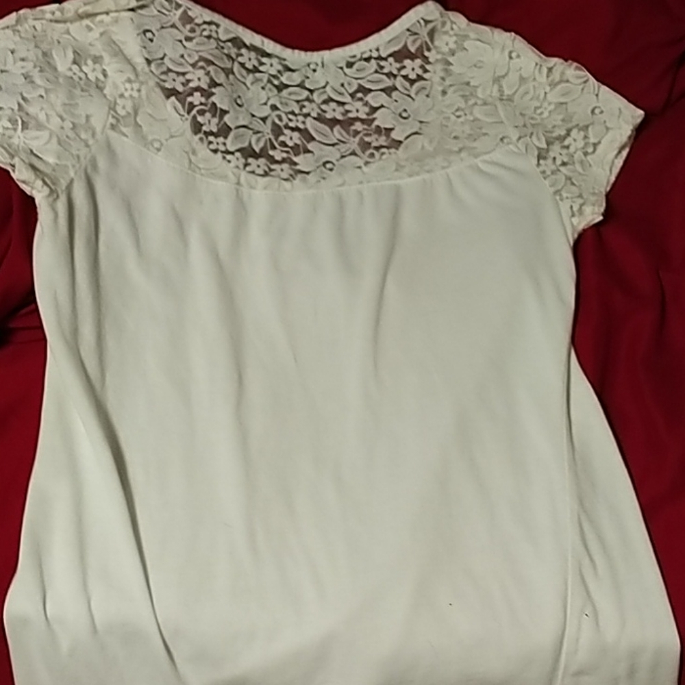Shirt - Picture 3 of 4